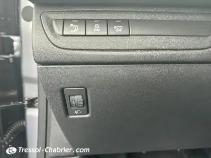 Photo 17 Peugeot 2008  1.2 PureTech 110ch S&S EAT6 Allure