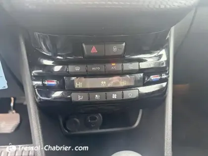 Photo 12 Peugeot 2008  1.2 PureTech 110ch S&S EAT6 Allure