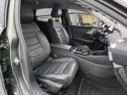 Photo 8 Citroën C5  X PureTech 180 S&S EAT8 Shine