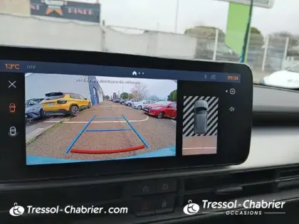 Photo 23 Jeep Avenger  1.2 Turbo T3 100 ch Summit