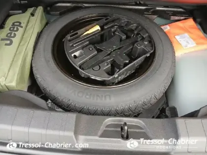 Photo 24 Jeep Avenger  1.2 Turbo T3 100 ch Summit