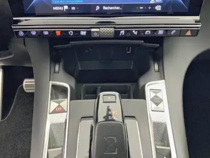 Photo 12 DS DS 7 DS7 Crossback PureTech 225 EAT8 Grand Chic