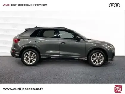 Photo 7 Audi Q3 45 TFSIe 245 ch S tronic 6 S line