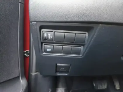 Photo 18 Toyota Yaris Hybride 1.5 HYBRID 116H DYNAMIC AUTO