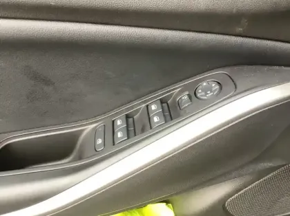 Photo 16 Opel Grandland 1.5 Diesel 130 ch BVA8 GS