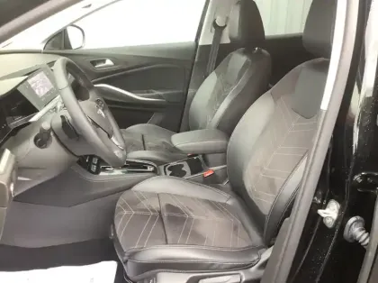 Photo 10 Opel Grandland 1.5 Diesel 130 ch BVA8 GS