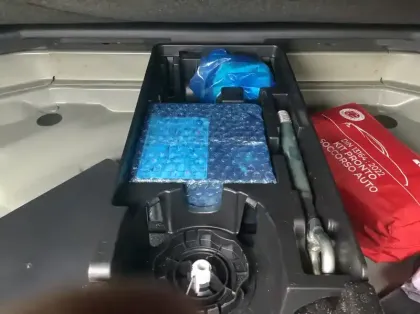 Photo 24 Opel Grandland 1.5 Diesel 130 ch BVA8 GS