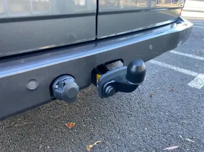 Photo 23 Ford Transit Custom Fg 320 L2H1 2.5 Duratec 232ch Hybride recheargeable Multicab Limited CVT