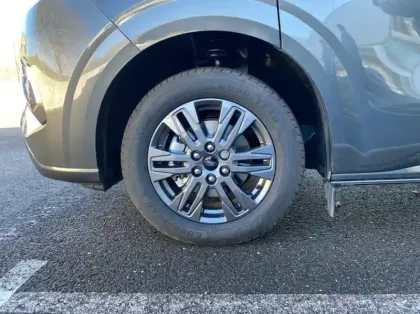 Photo 13 Ford Transit Custom Fg 320 L2H1 2.5 Duratec 232ch Hybride recheargeable Multicab Limited CVT