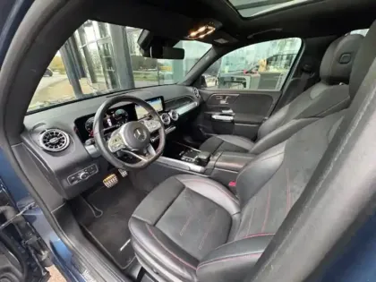 Photo 15 Mercedes GLB 200 d AMG Line