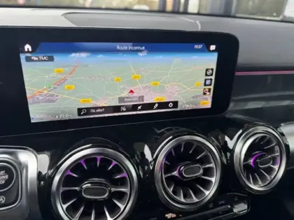 Photo 5 Mercedes GLB 200 d AMG Line