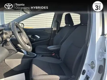 Photo 10 Toyota Yaris  116h Design 5p MY21