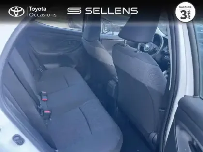 Photo 6 Toyota Yaris  116h Dynamic 5p MY22