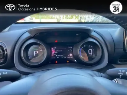 Photo 13 Toyota Yaris  116h Design 5p MY22