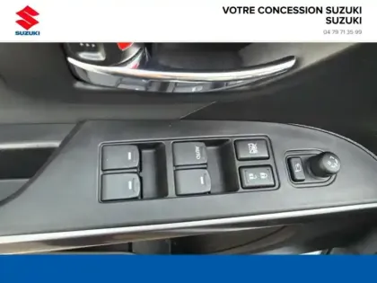 Photo 8 Suzuki S-cross  1.5 Dualjet Hybrid 115ch Style Auto Allgrip