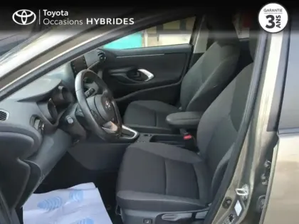 Photo 10 Toyota Yaris  116h Design 5p Pack Confort