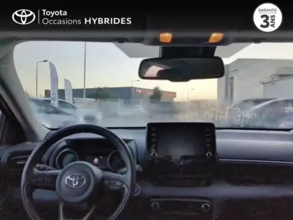 Photo 7 Toyota Yaris  116h Design 5p Pack Confort