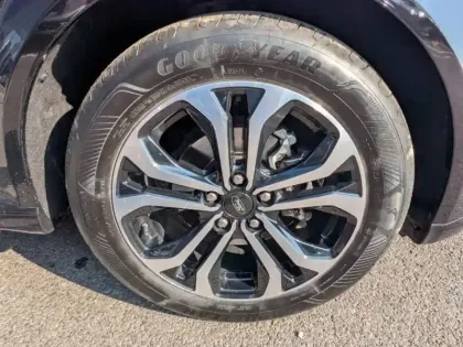 Photo 8 Ford Puma  1.0 Flexifuel 125ch S&S mHEV ST-Line