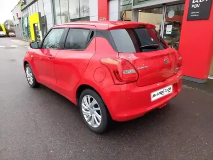 Photo 6 Suzuki Swift  1.2 Dualjet Hybrid 83ch Privilège