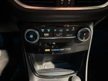 Photo 14 Ford Puma  1.0 Flexifuel 125ch S&S mHEV ST-Line X