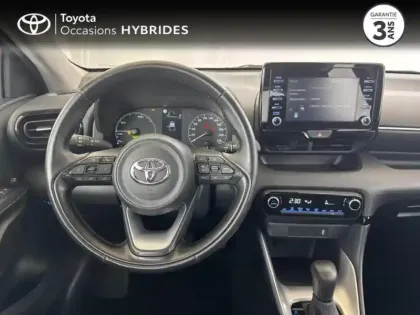 Photo 10 Toyota Yaris  116h Dynamic 5p MY22