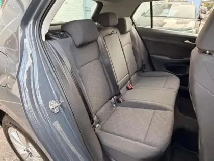 Photo 6 Volkswagen Golf  1.0 eTSI OPF 110ch Life Plus DSG7