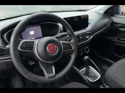 Photo 8 Fiat Tipo Gén. II Ph2 MY23 Cross 5