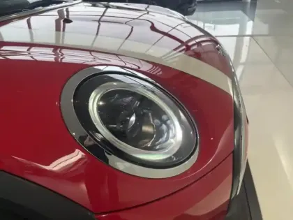 Photo 6 Mini Mini  5 Portes Cooper 136ch Edition Premium BVA7