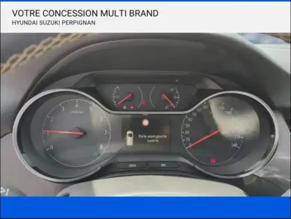 Photo 11 Opel Crossland X  1.2 Turbo 110ch Innovation Euro 6d-T