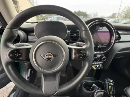 Photo 6 Mini Mini  Cooper SE 184ch Edition Premium Plus BVA 5CV