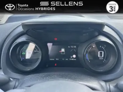 Photo 13 Toyota Yaris  116h Iconic 5p