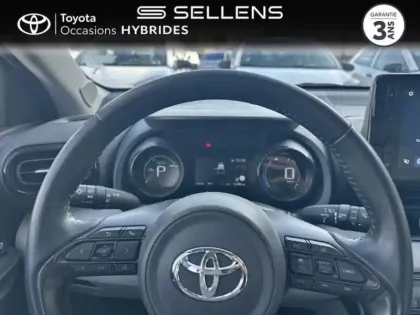 Photo 12 Toyota Yaris  116h Iconic 5p