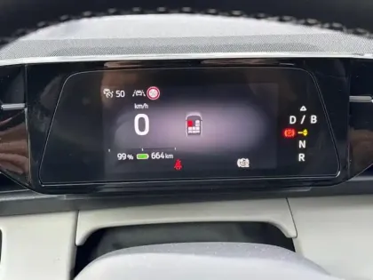 Photo 10 Ford Explorer  340ch Extended Range 79kWh Select AWD 8cv