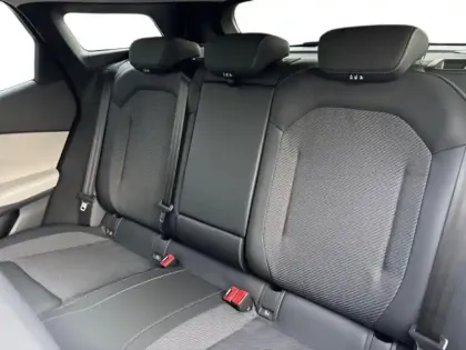 Photo 7 Ford Explorer  340ch Extended Range 79kWh Select AWD 8cv