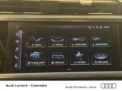 Photo 8 Audi Q3  35 TDI 150ch S line S tronic 7