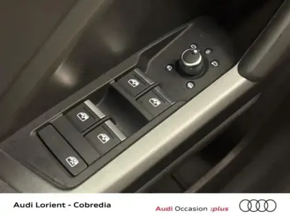 Photo 9 Audi Q3  35 TDI 150ch S line S tronic 7