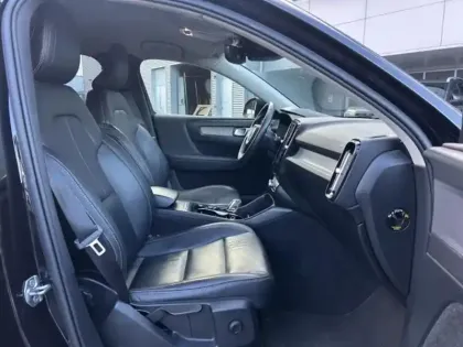 Photo 10 Volvo Xc40  D3 AdBlue 150ch Inscription Geartronic 8
