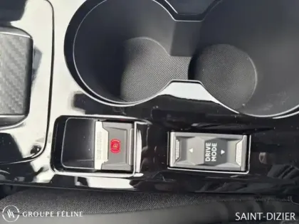 Photo 13 Peugeot 208  1.2 Hybrid 110ch Envy e-DCS6