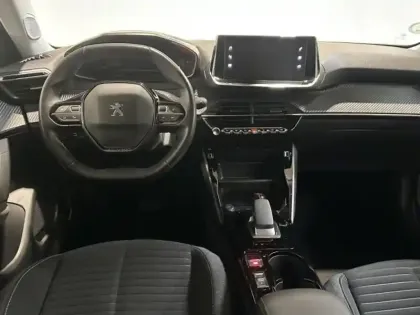 Photo 7 Peugeot 2008  e- 136ch Style