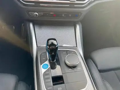 Photo 8 BMW I4  eDrive40 340ch M Sport