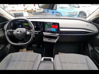 Photo 8 Renault Megane  E-Tech Electric EV40 130ch Equilibre boost charge