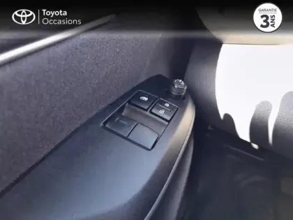 Photo 12 Toyota Yaris  70 VVT-i Dynamic Business 5p MY22