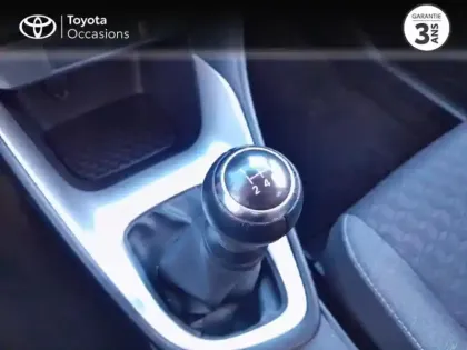 Photo 14 Toyota Yaris  70 VVT-i Dynamic Business 5p MY22