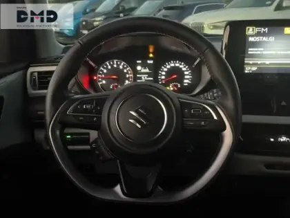 Photo 6 Suzuki Swift  1.2 Hybrid 83ch Privilège Auto