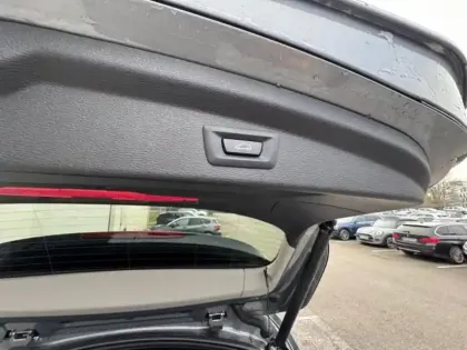 Photo 11 BMW X2  sDrive18iA 136ch Lounge DKG7