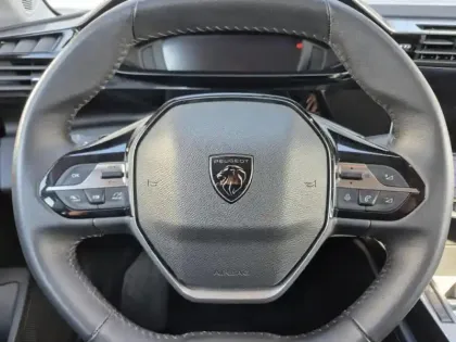 Photo 14 Peugeot 308  SW 1.5 BlueHDi 130ch S&S Active Pack EAT8