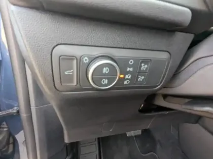 Photo 12 Ford Kuga  2.5 Duratec 190ch FHEV E85 Vignale BVA