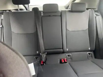 Photo 9 Toyota Prius  Rechargeable 2.0 Hybride Rechargeable 223ch Design (sans toit panoramique) MY25