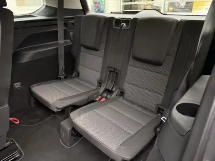 Photo 9 Volkswagen Touran  2.0 TDI 122ch Life Plus 7 places