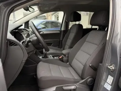 Photo 7 Volkswagen Touran  2.0 TDI 122ch Life Plus 7 places